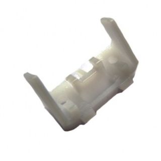 Планка ножа Moser 1556-7080 фиксирующая (брэкет) Планка ножа Moser 1556-7080 фиксирующая (брэкет)